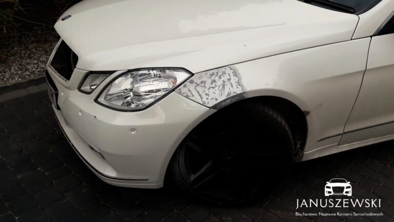 Dopasowanie i regulacja błotnika Mercedes-Benz E Klasa W207 – blacharz Gorzów Wielkopolski.